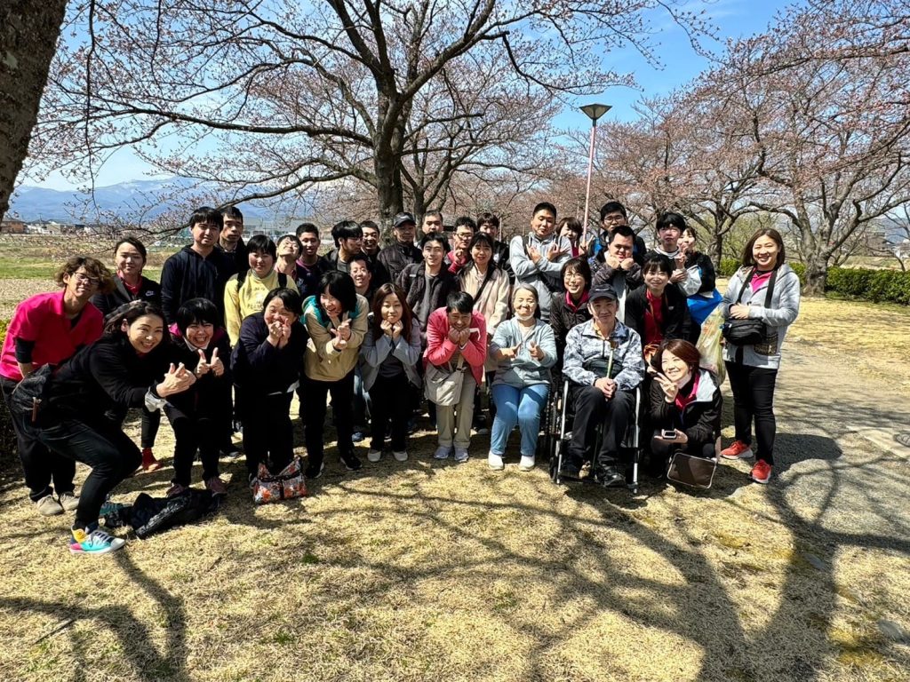 お花見集合写真